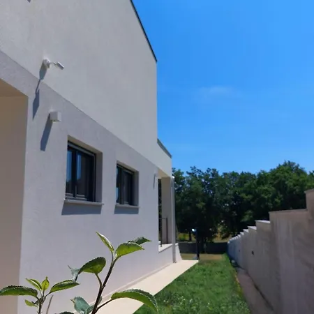 Vikendica Ferienvilla Luxury Tara Mit Beheiztem Pool By Interhome Medulin