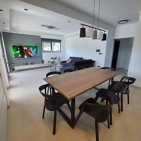 Ferienvilla Luxury Tara Mit Beheiztem Pool By Interhome Medulin