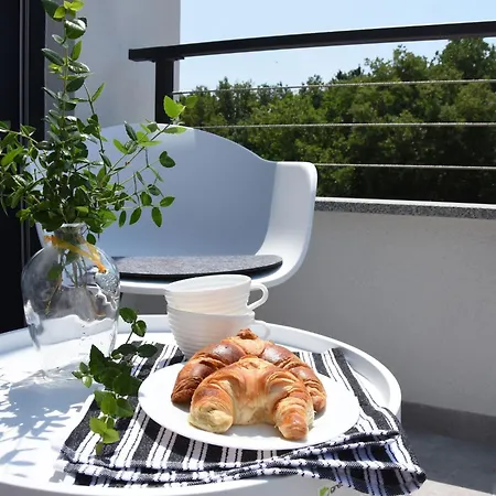 Vikendica Ferienvilla Luxury Tara Mit Beheiztem Pool By Interhome Medulin
